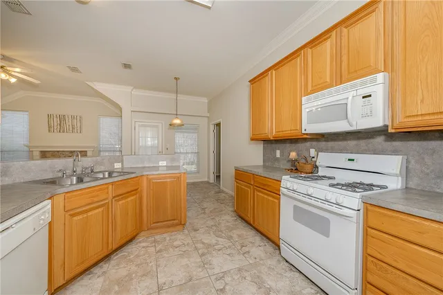 $307,500 | 2630 Lochinvar Lane, Bryan, TX 77802