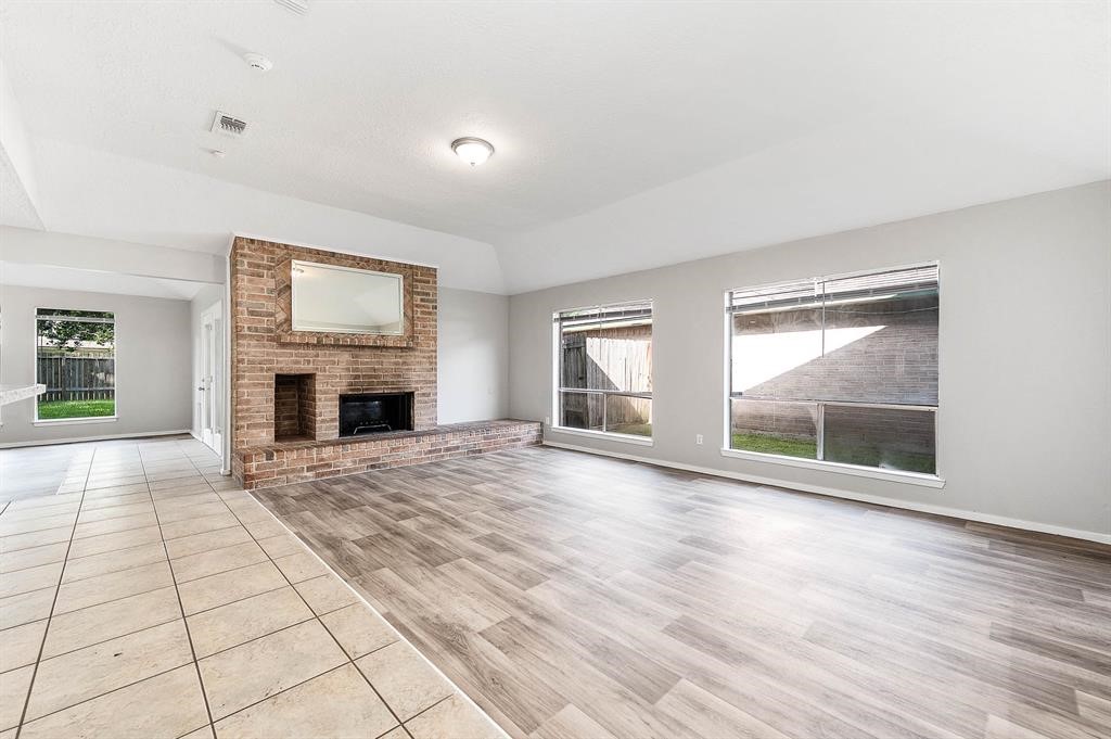 4406 Lost Lake Lane Spring, TX 77388 - Photo 2 of 36