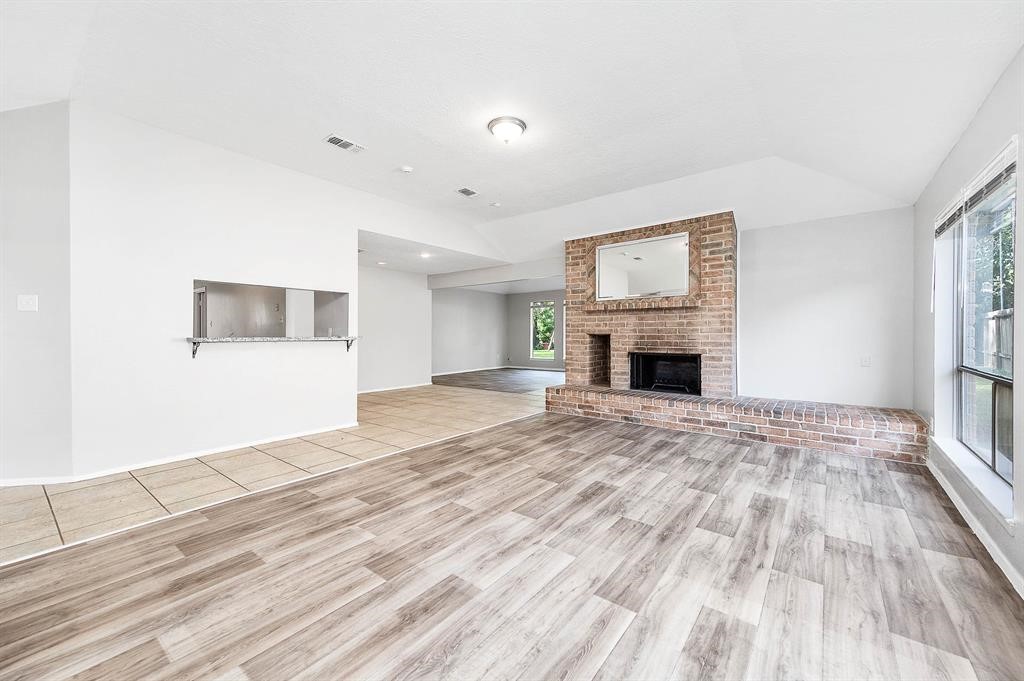 4406 Lost Lake Lane Spring, TX 77388 - Photo 3 of 36