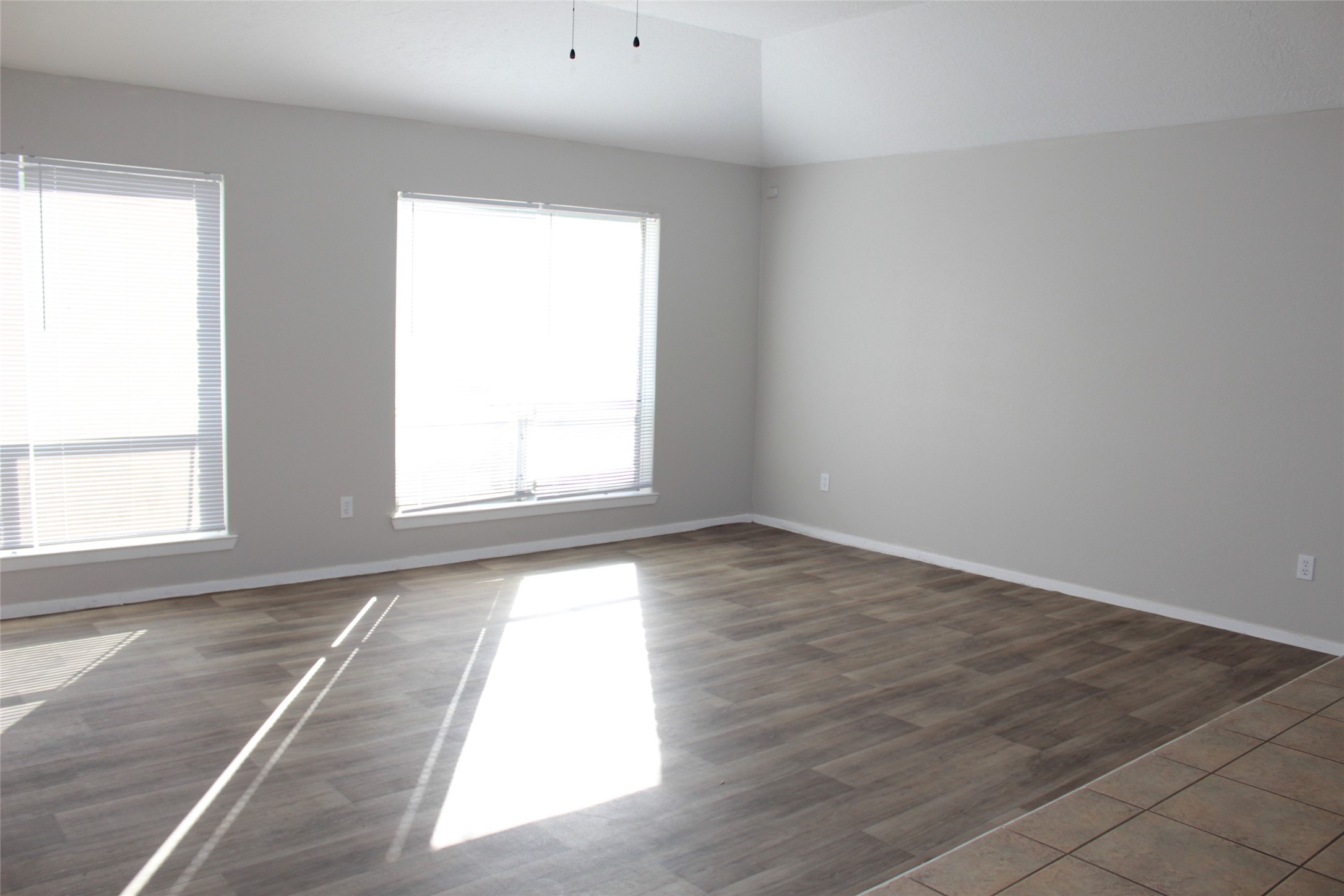 4406 Lost Lake Lane Spring, TX 77388 - Photo 6 of 36