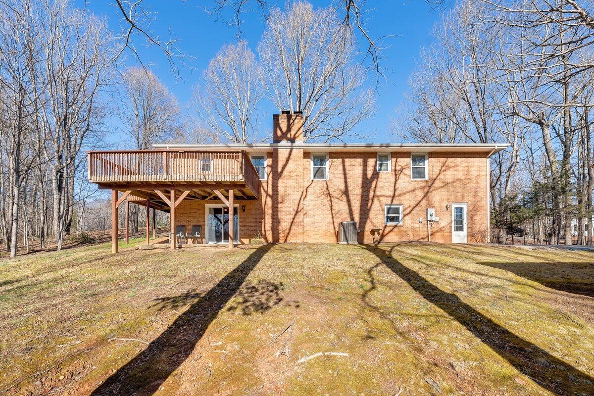 90 Kristen Forest Road Hardy, VA 24101 - Photo 38 of 40 MIB00431