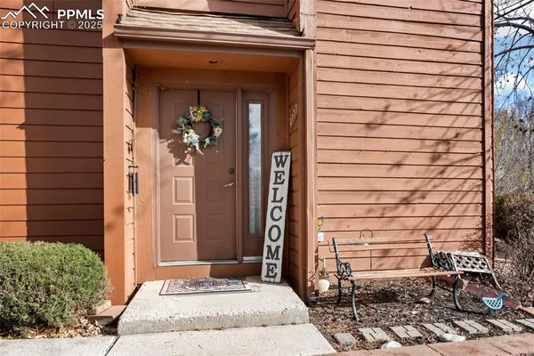 a view of a entryway door of the house