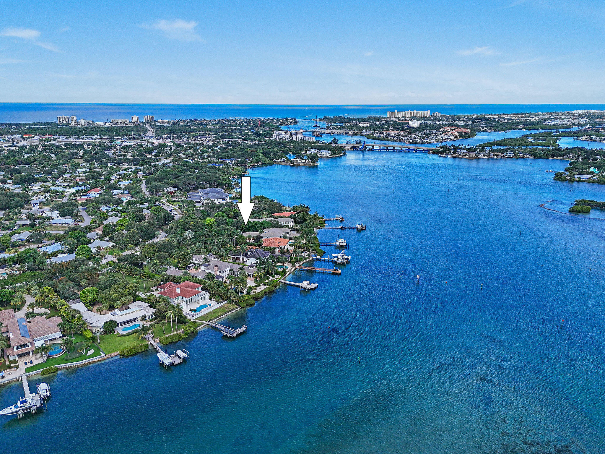 114 West Riverside Drive Jupiter, FL 33469 - Photo 23 of 35 114WRiversideDrAerials(25)a