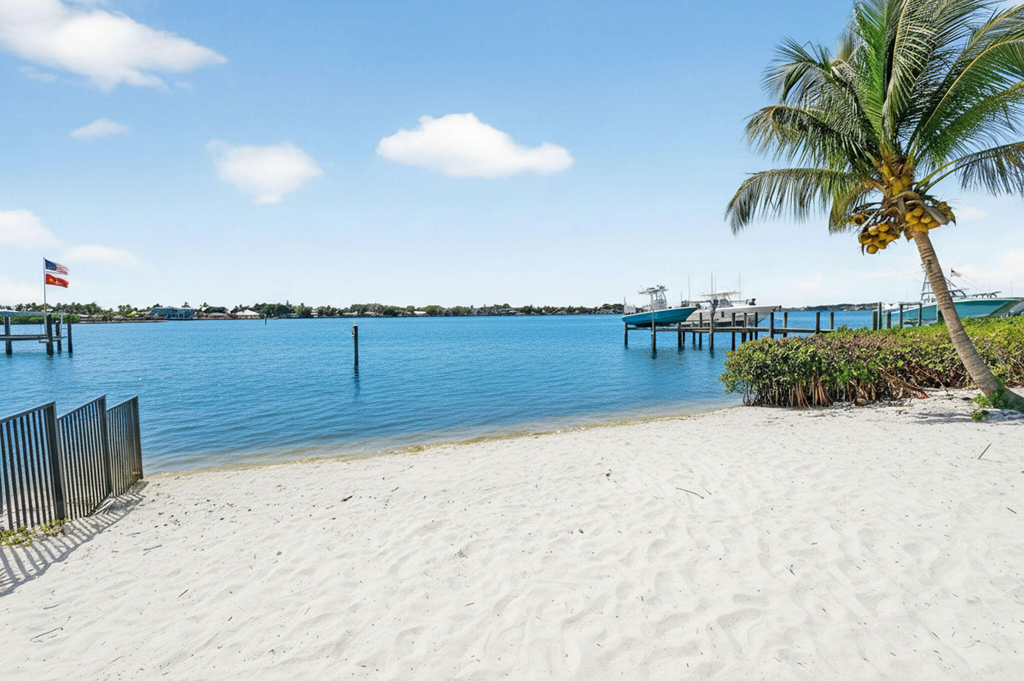 114 West Riverside Drive Jupiter, FL 33469 - Photo 6 of 35 114WRiversideDr-March10(10)EDITv2