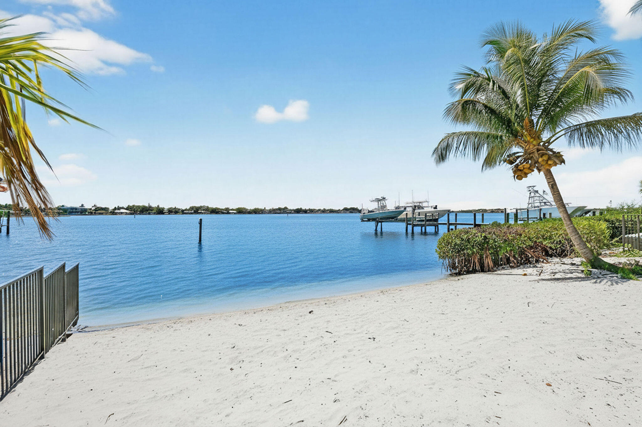 114 West Riverside Drive Jupiter, FL 33469 - Photo 7 of 35 114WRiversideDr-March10(1)EDITv2