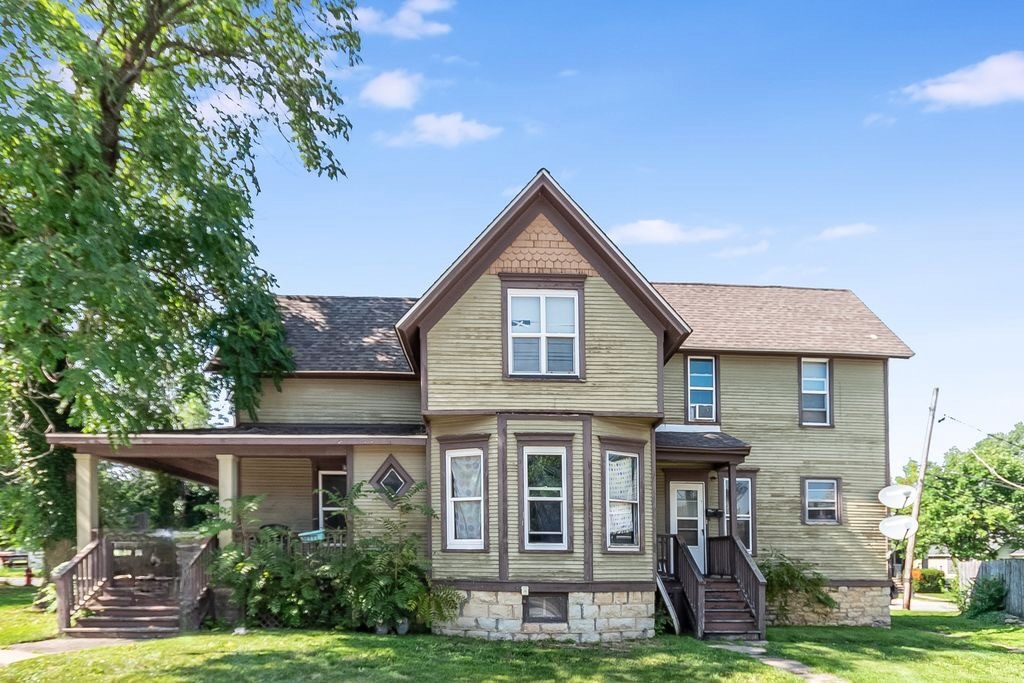 415 Plainfield Road Joliet, IL 60435 - Photo 1 of 14