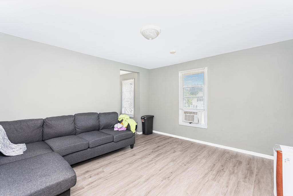 415 Plainfield Road Joliet, IL 60435 - Photo 7 of 14