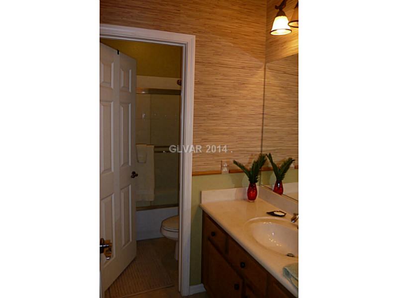 2292 Lyrical Road Henderson, NV 89052 - Photo 9 of 28 Bathroom.