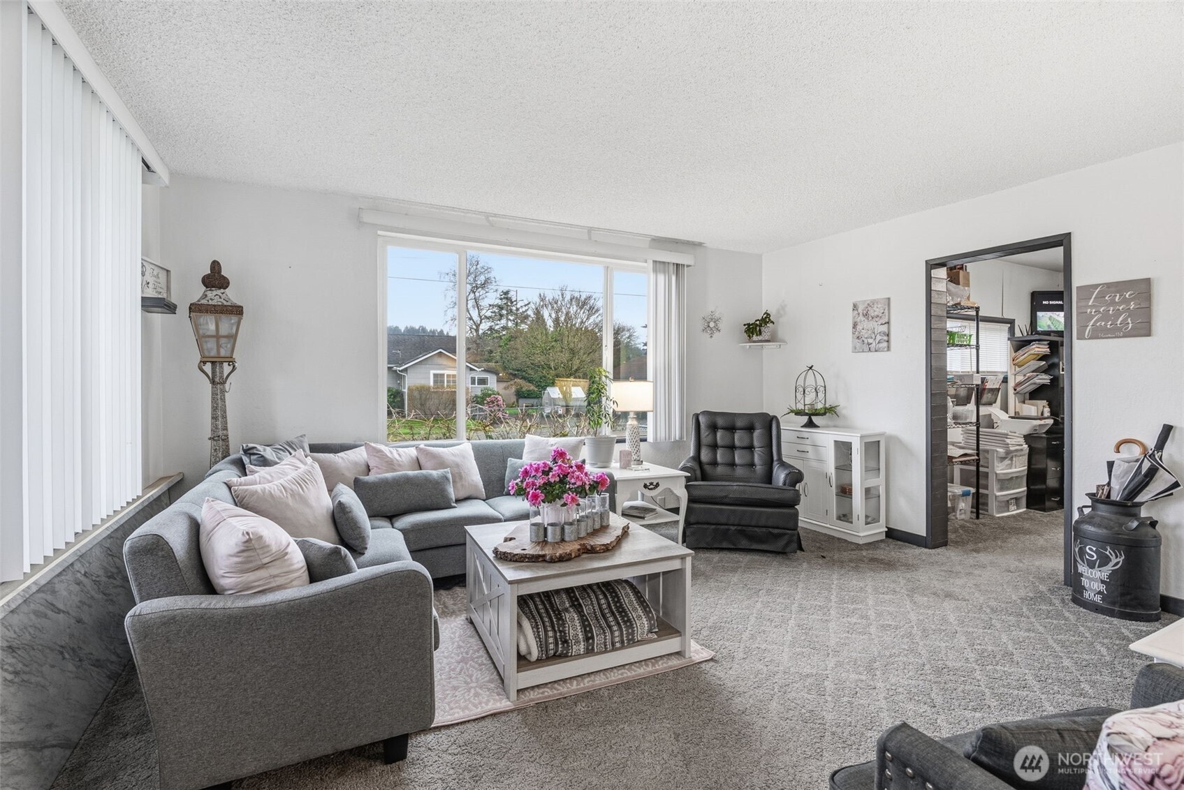 441 4th Avenue Southwest Castle Rock, WA 98611 - Photo 3 of 34