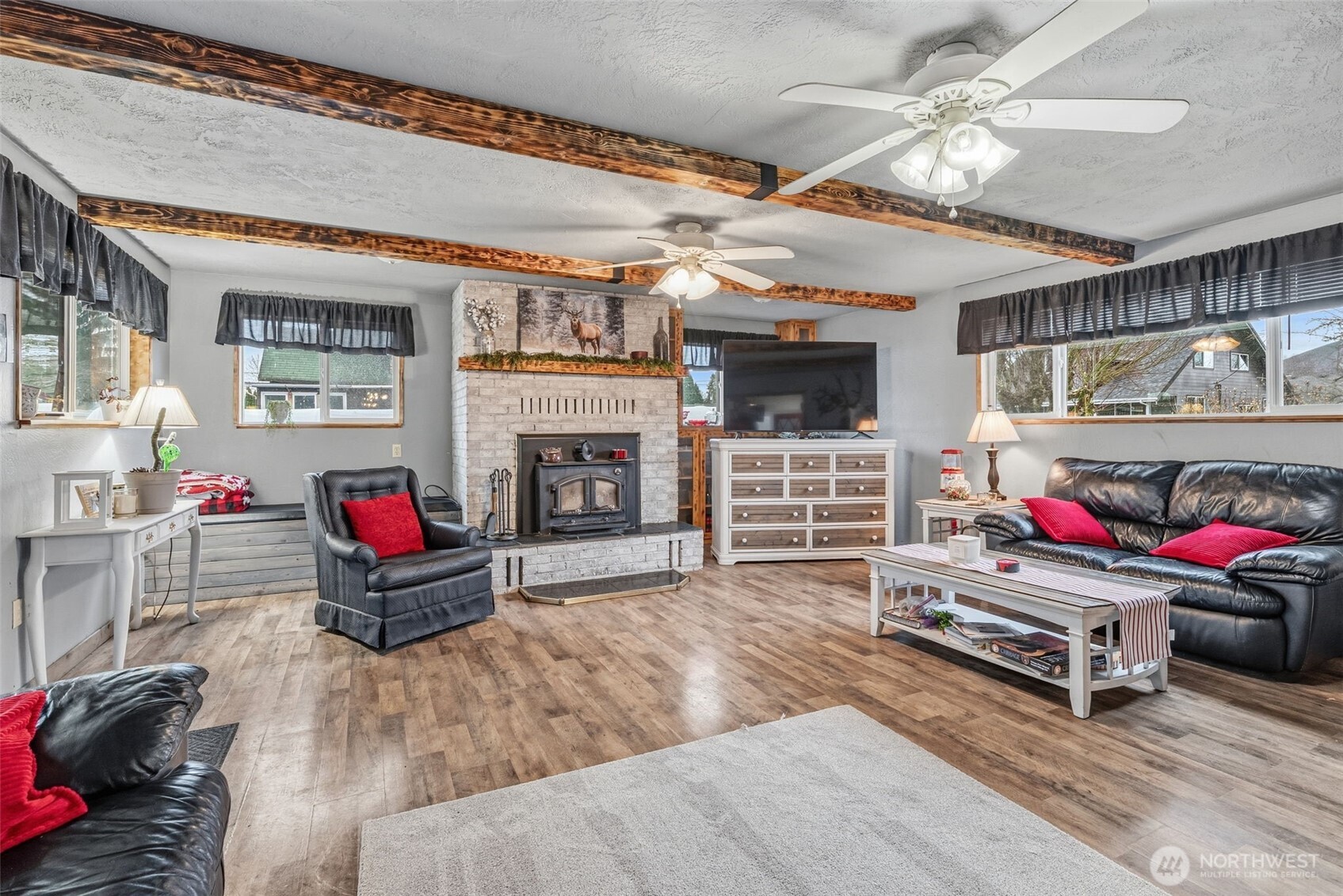 441 4th Avenue Southwest Castle Rock, WA 98611 - Photo 9 of 34