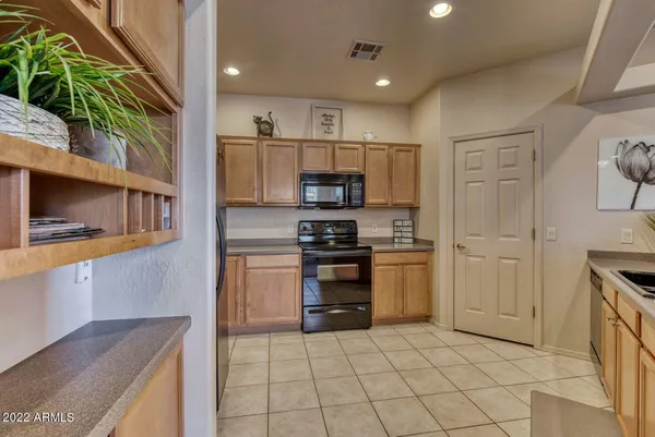 $4,900 | 11500 East Cochise Drive, Unit 2033, Scottsdale, AZ 85259