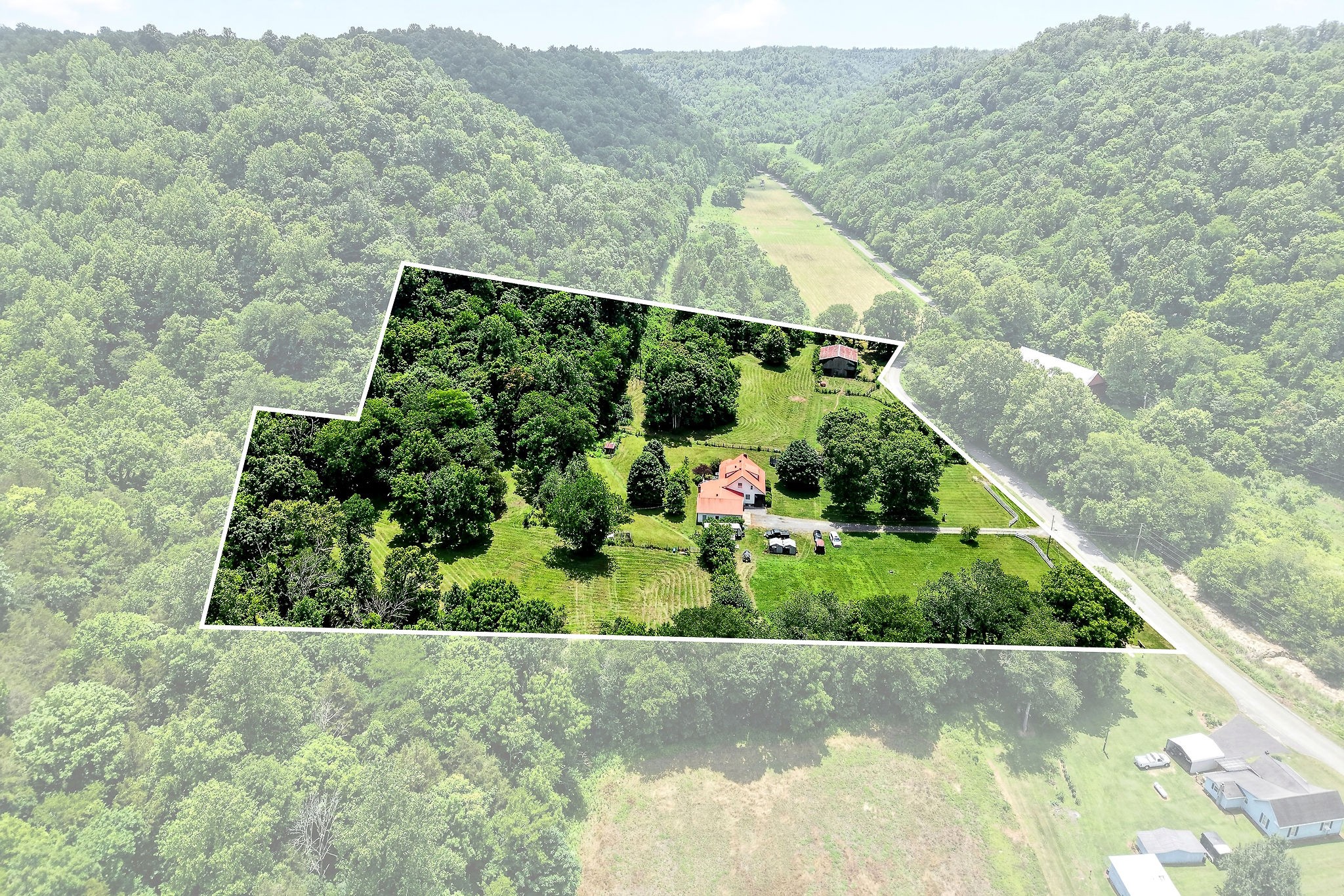 283 Hunting Creek Road Whitleyville, TN 38588 - Photo 5 of 73