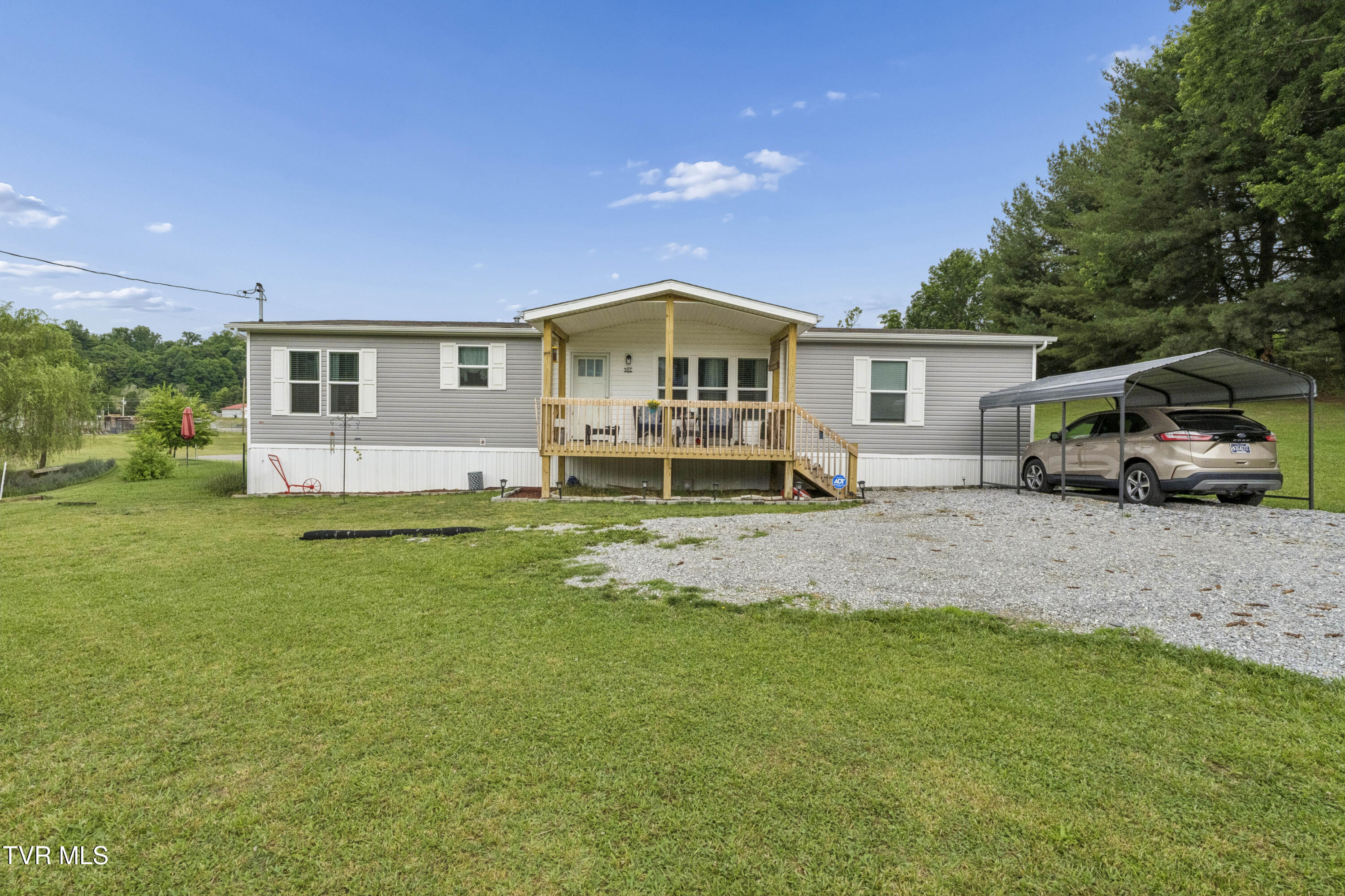 207 Sugar Hollow Road Jonesborough, TN 37659 - Photo 2 of 49 Sugar-44