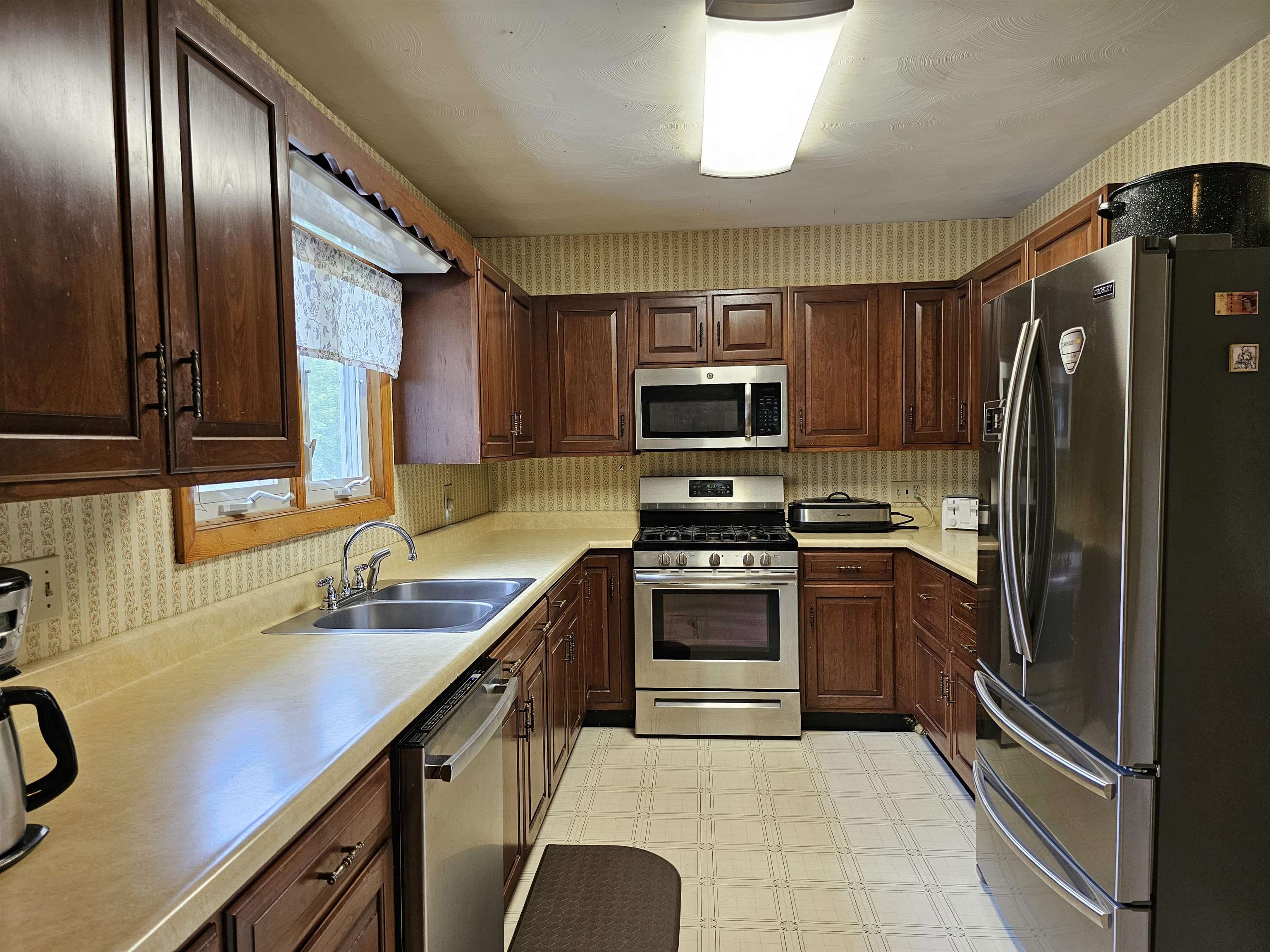 898 Weathersfield Center Road Weathersfield, VT 05156 - Photo 3 of 28