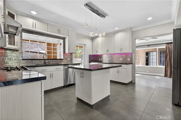 $6,249 | 1338 North Jackson Street, Glendale, CA 91207