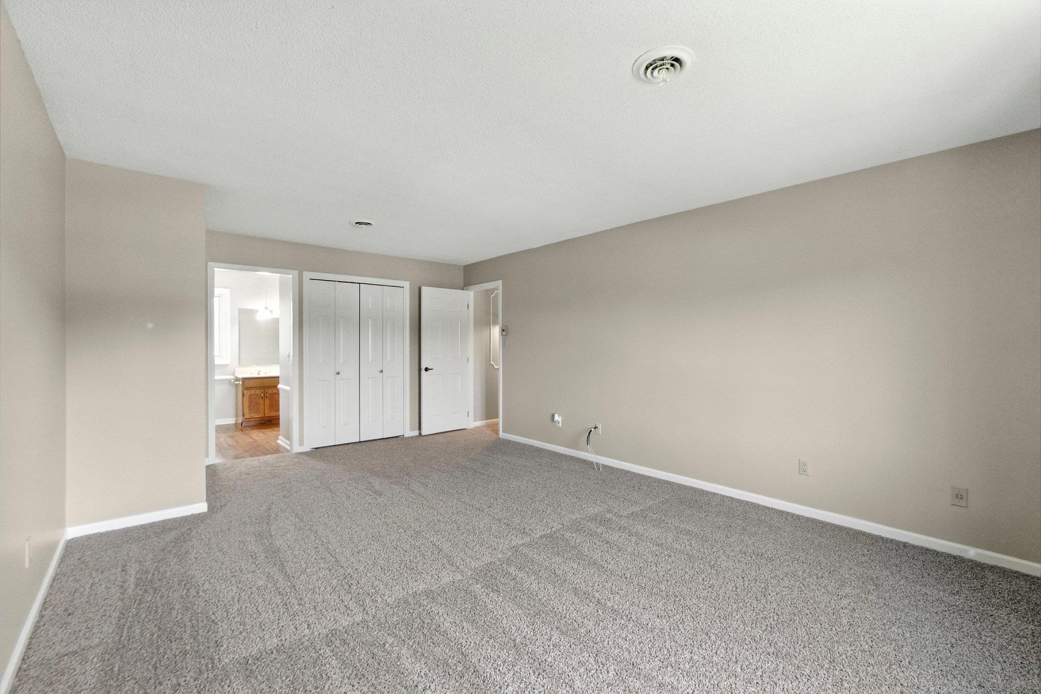 9824 Iron Bridge Road Roanoke, IN 46783 - Photo 20 of 36