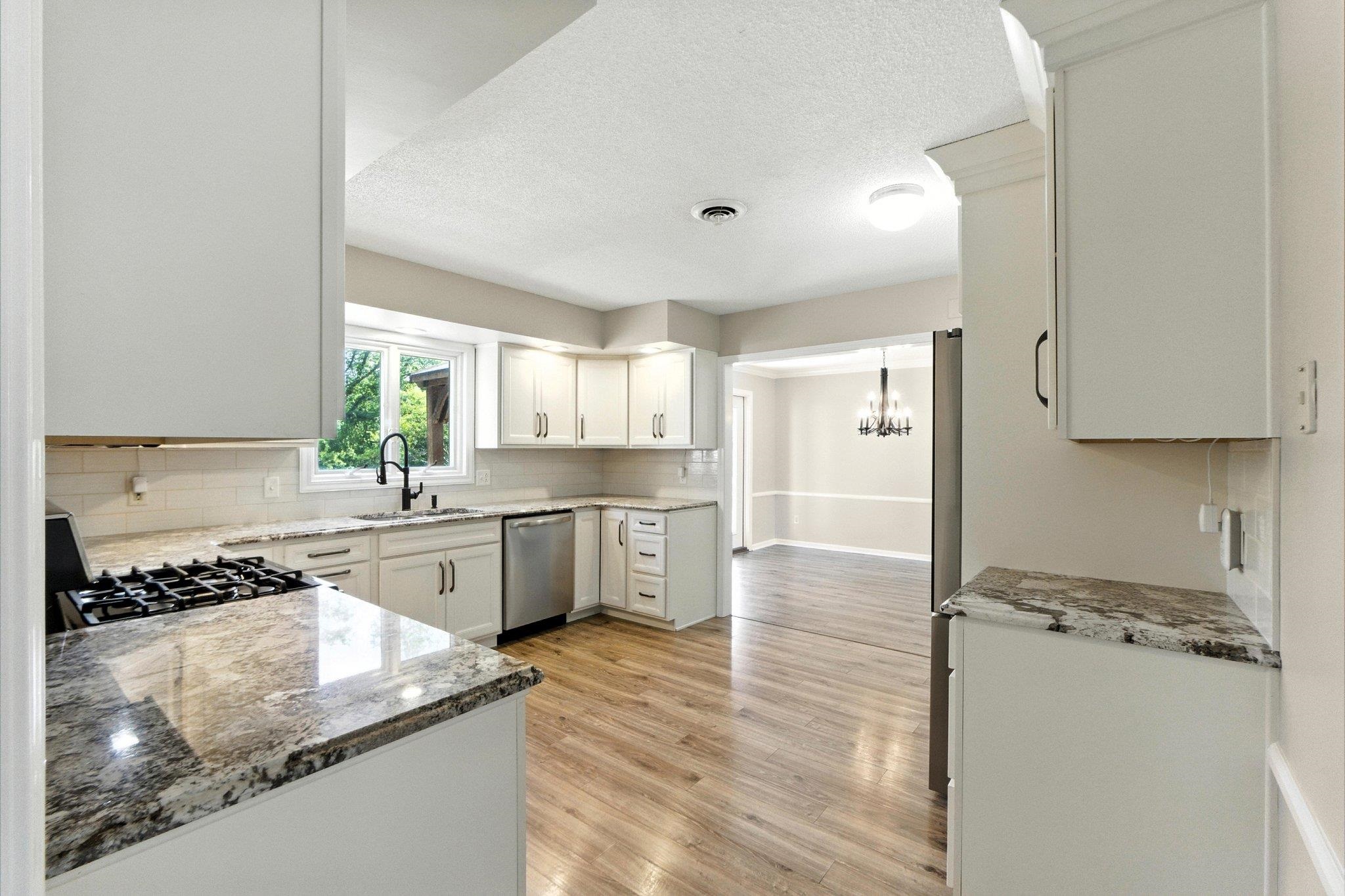 9824 Iron Bridge Road Roanoke, IN 46783 - Photo 4 of 36