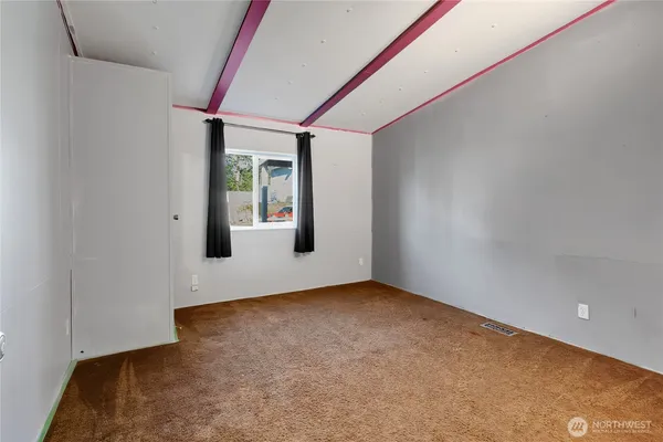 $414,950 | 31421 62nd Ave Court South, Roy, WA 98580