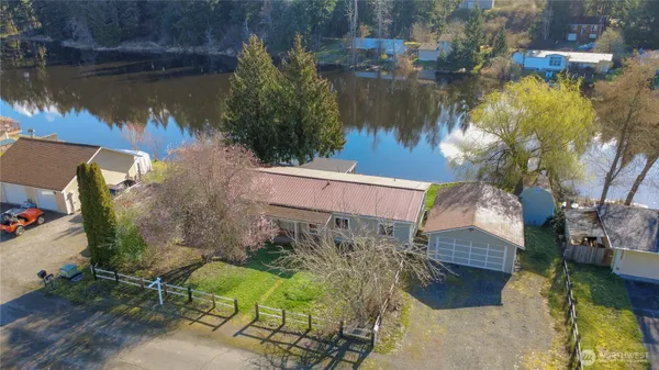 $414,950 | 31421 62nd Ave Court South, Roy, WA 98580