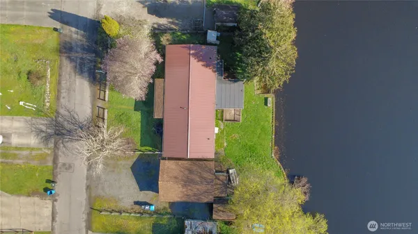 $414,950 | 31421 62nd Ave Court South, Roy, WA 98580