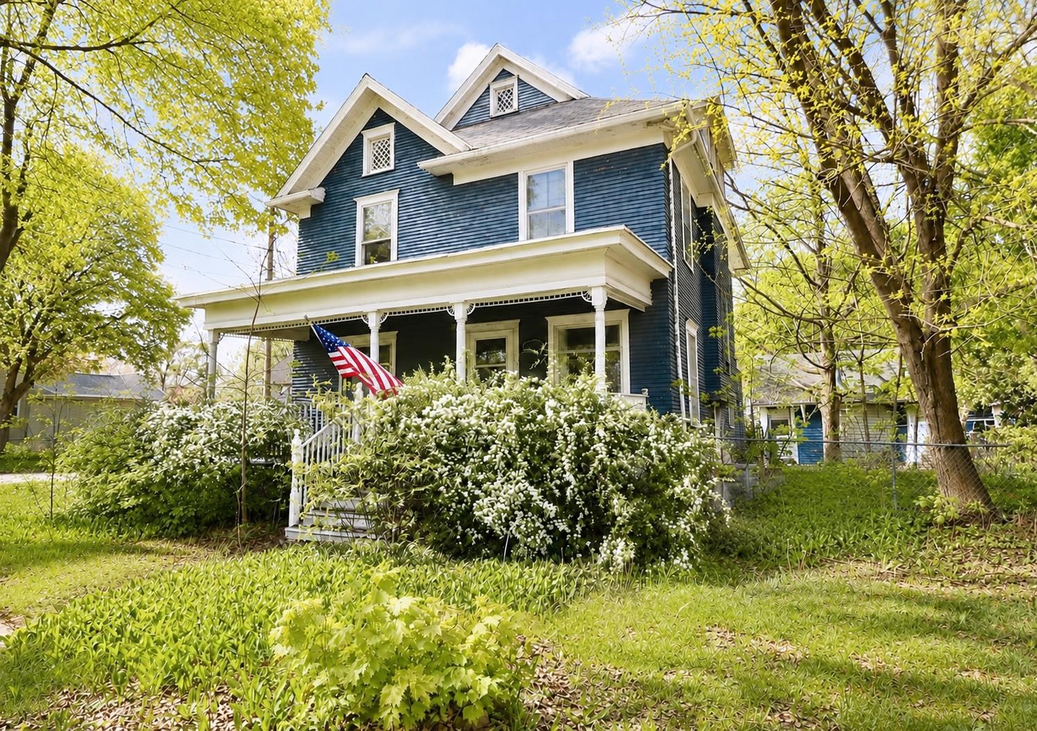 925 Portland Avenue Beloit, WI 53511 - Photo 1 of 19