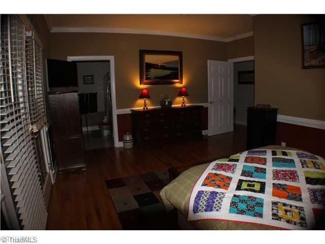 146 Lakeview Road Mocksville, NC 27028 - Photo 8 of 16 Master Bedroom.
