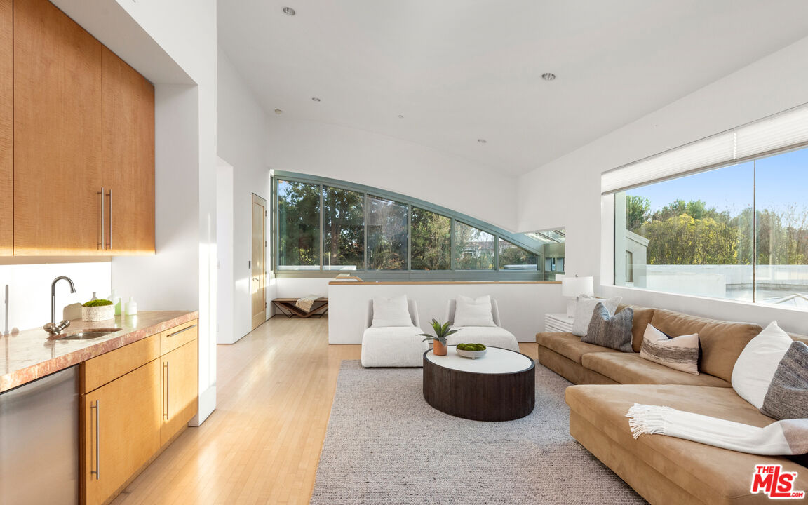 72 Beverly Park Beverly Hills, CA 90210 - Photo 30 of 38