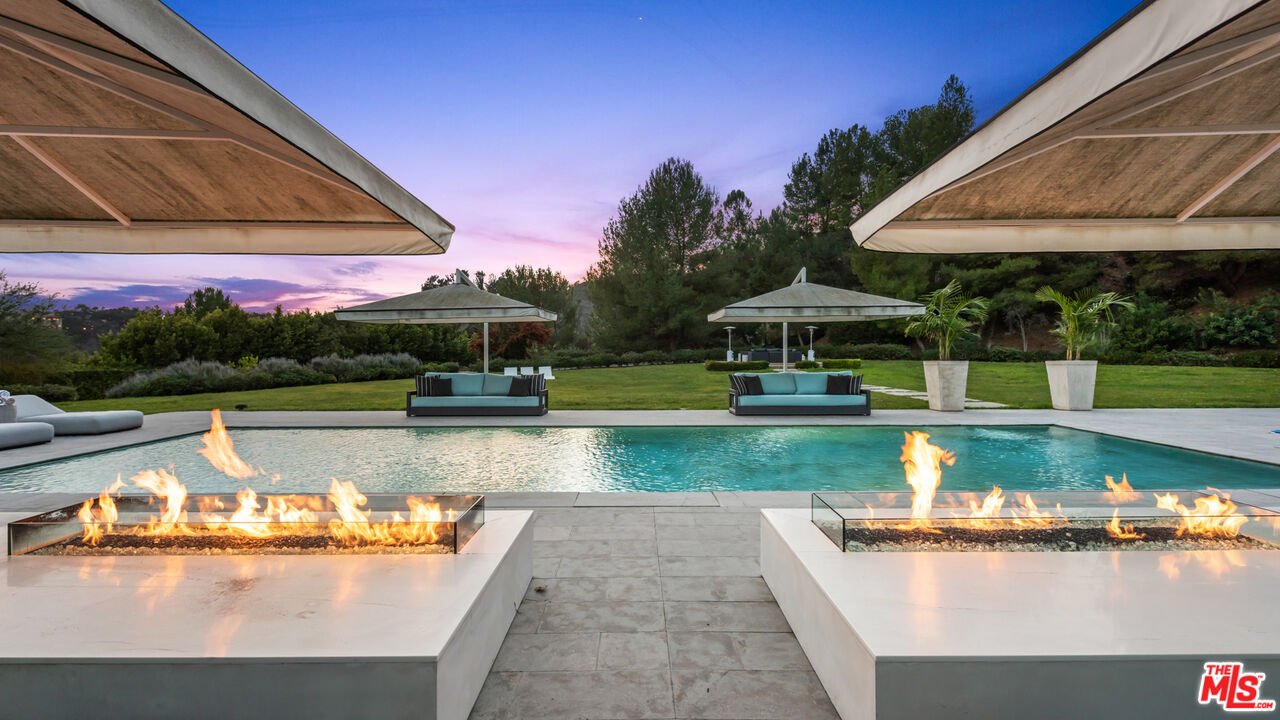 72 Beverly Park Beverly Hills, CA 90210 - Photo 9 of 38