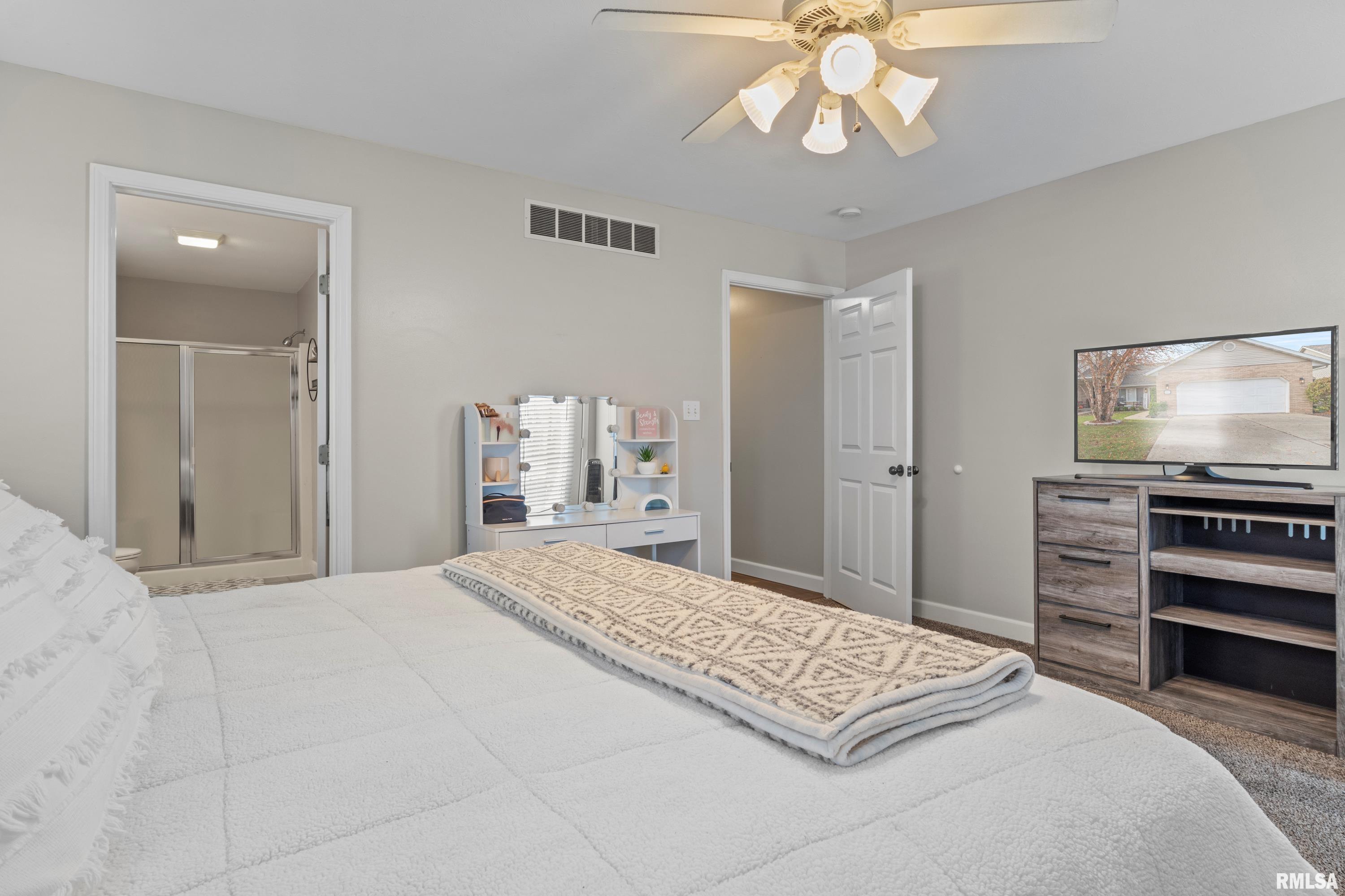 2821 Dryden Drive Springfield, IL 62711 - Photo 27 of 36 Gallery Image 27