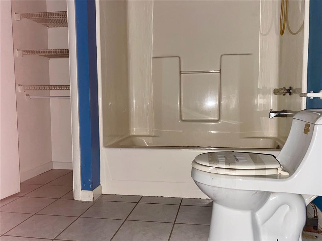 88 Fleming Road Grove City, PA 16127 - Photo 9 of 20 a bathroom with a sink and toilet