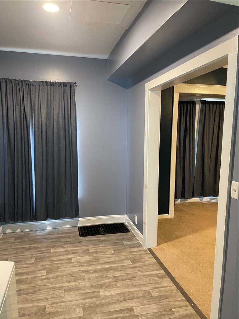 313 Roe Avenue Elmira, NY 14901 - Photo 10 of 22