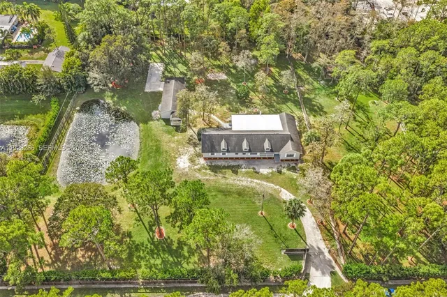 $829,997 | 15120 Roberts Way, Loxahatchee, FL 33470