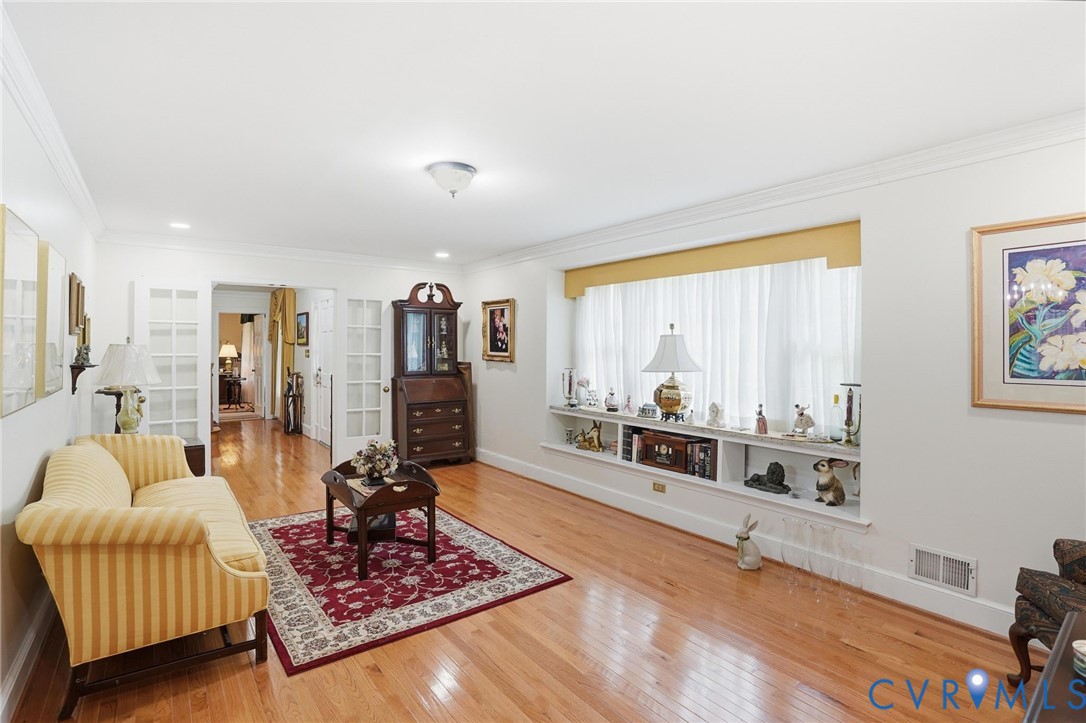 11016 Pridesville Road Amelia Court House, VA 23002 - Photo 20 of 54 a living room with furniture and a large window