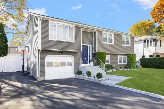 $569,900 | 54 Salem Avenue, Cranston, RI 02920