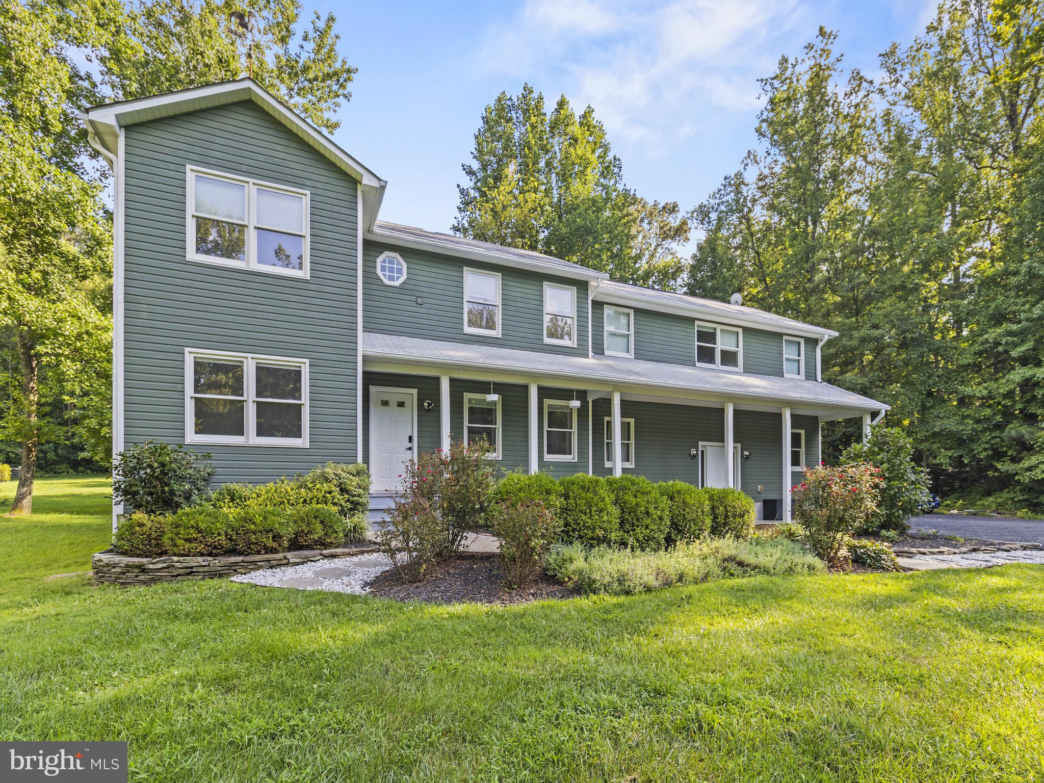 43439 Little Cliffs Road Hollywood, MD 20636 - Photo 2 of 29 Gallery Image 2