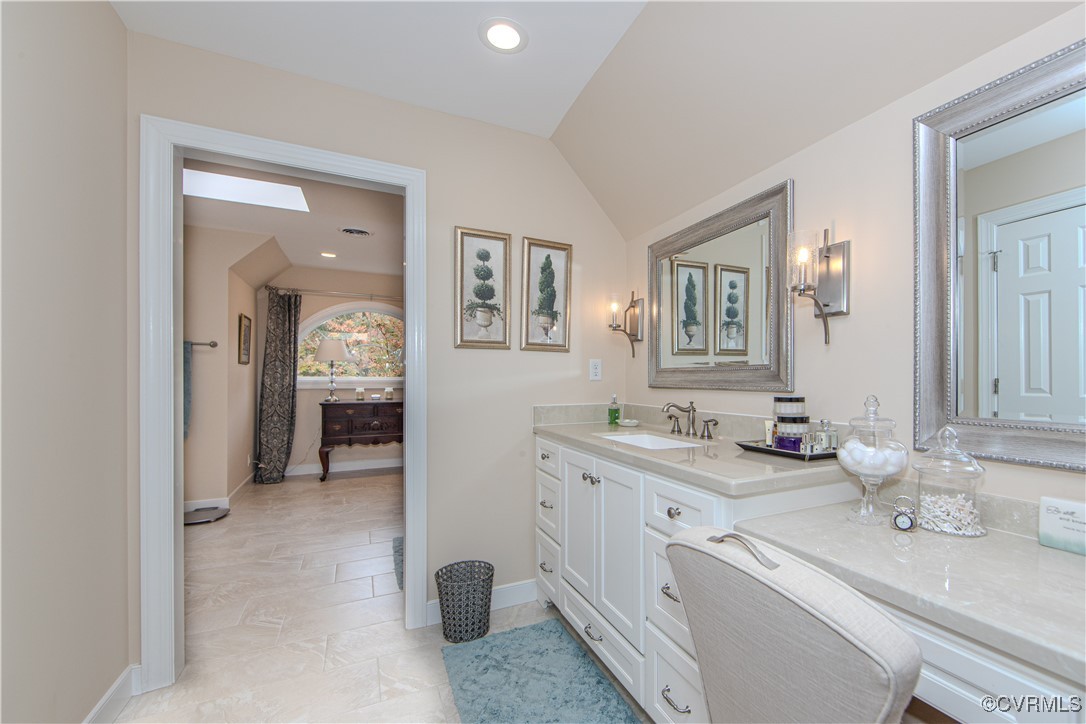 14161 Grangewood Road Midlothian, VA 23113 - Photo 23 of 44 a bathroom with a sink double vanity