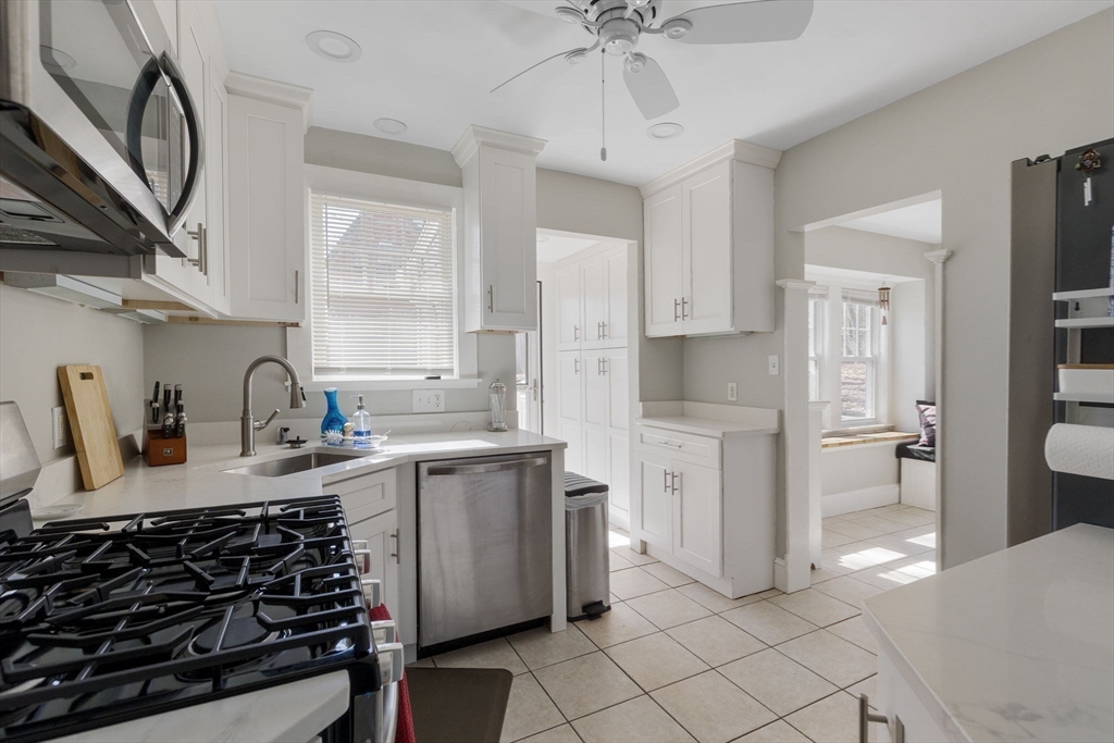 428 Boylston Street Brookline, MA 02445 - Photo 6 of 27