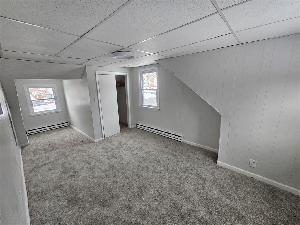 113 Lexington Street Springfield, MA 01107 - Photo 10 of 17