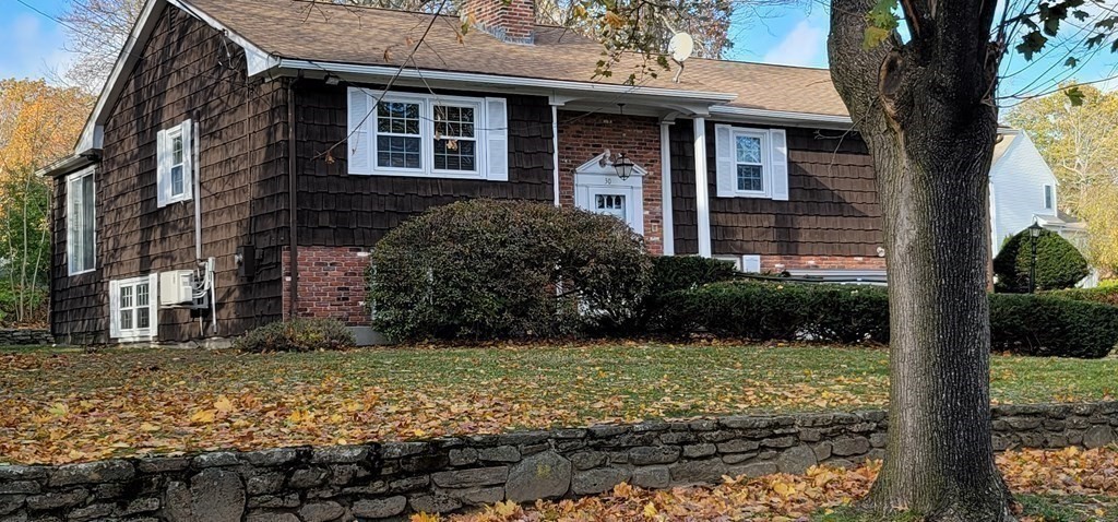 30 Miscoe Road Worcester, MA 01604 - Photo 2 of 42 Gallery Image 2