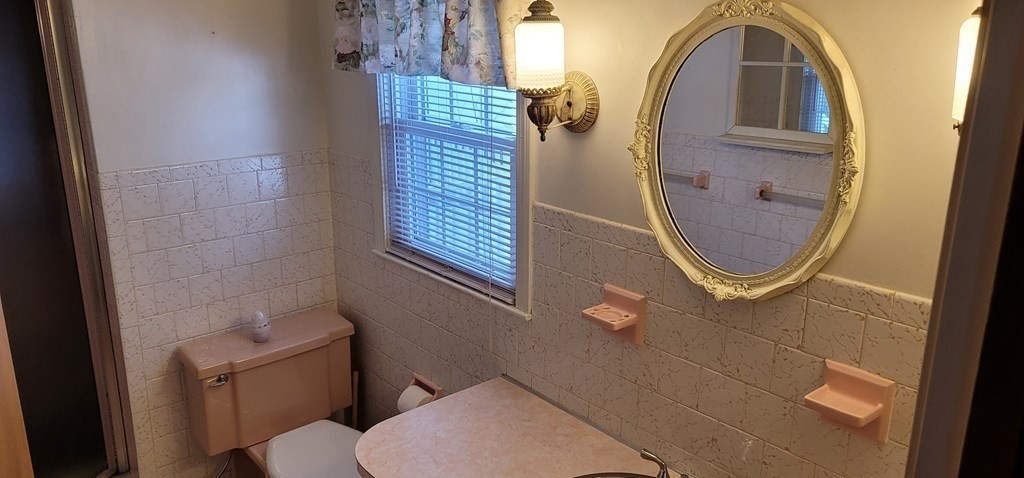 30 Miscoe Road Worcester, MA 01604 - Photo 26 of 42 Gallery Image 26
