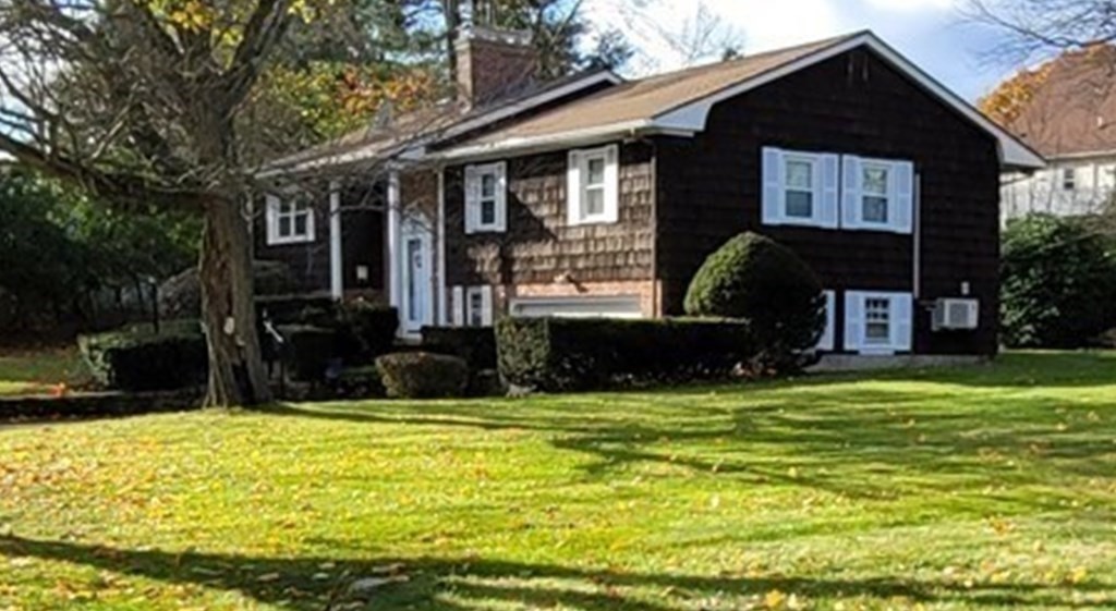 30 Miscoe Road Worcester, MA 01604 - Photo 3 of 42 Gallery Image 3