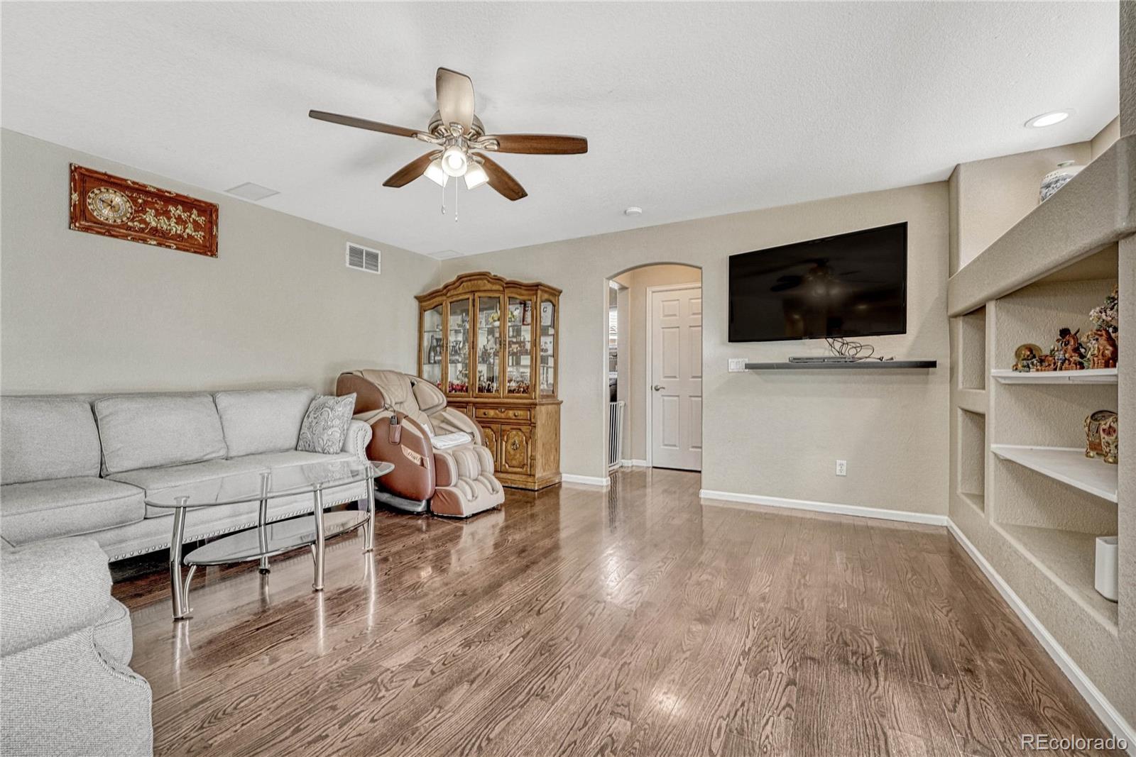 10174 Fawnbrook Lane Highlands Ranch, CO 80130 - Photo 15 of 49 Gallery Image 15