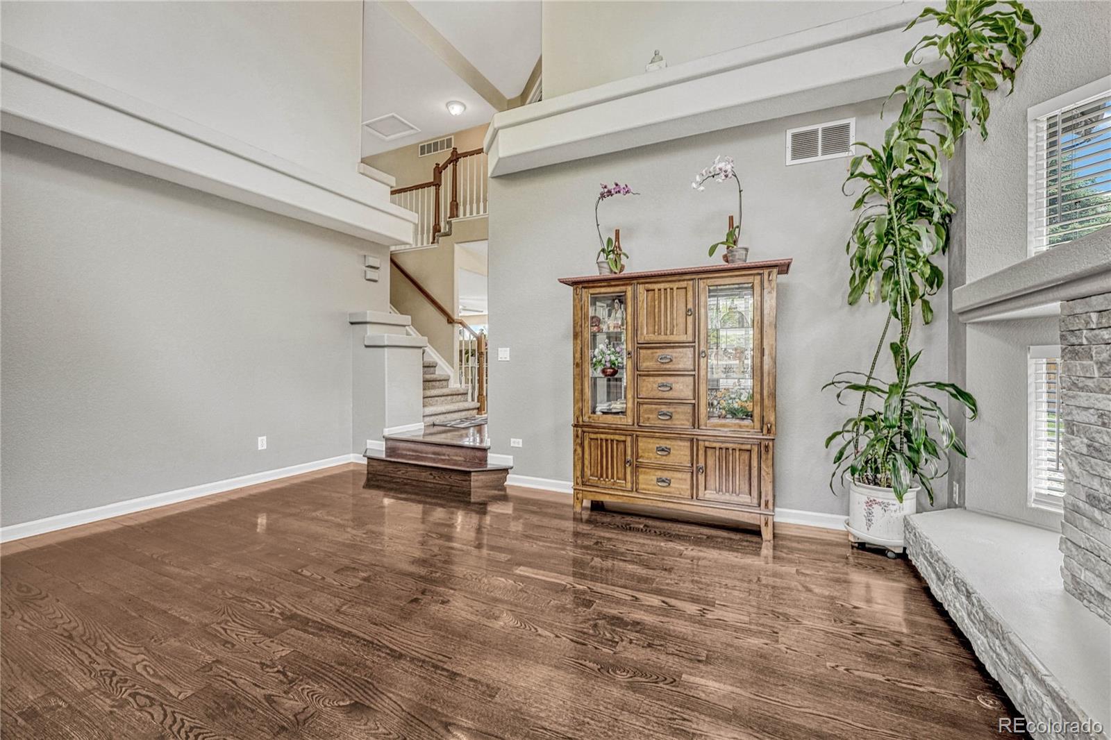 10174 Fawnbrook Lane Highlands Ranch, CO 80130 - Photo 7 of 49 Gallery Image 7