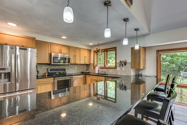 180 East Emerson Road Lexington, MA 02420 - Photo 13 of 27