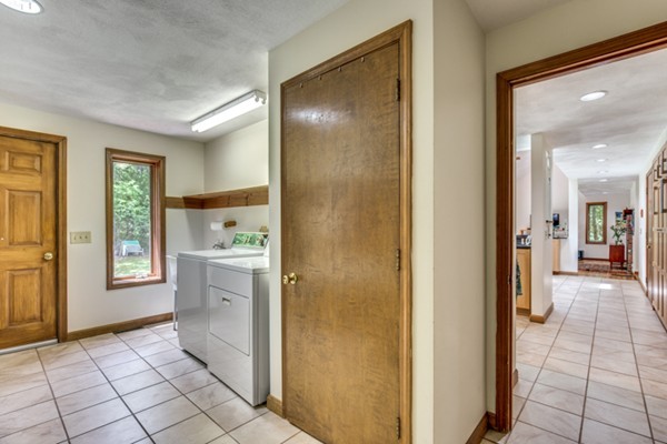 180 East Emerson Road Lexington, MA 02420 - Photo 17 of 27