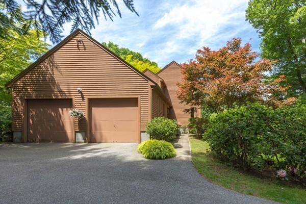 180 East Emerson Road Lexington, MA 02420 - Photo 4 of 27