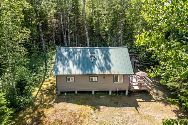 $399,000 | 5 Pine Lane, Dallas Plt, ME 04970