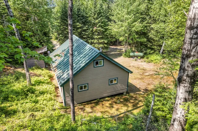 $385,000 | 5 Pine Lane, Dallas Plt, ME 04970