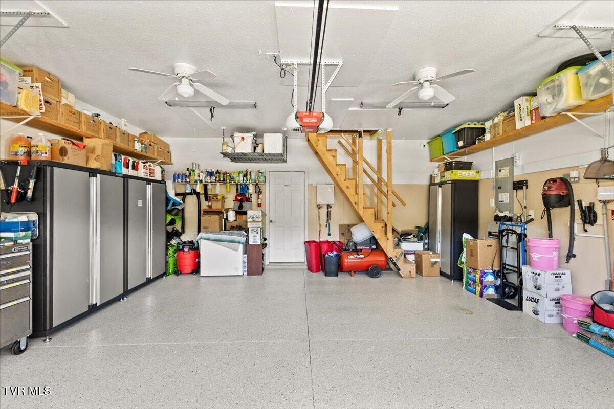 1635 Cooks Valley Road Kingsport, TN 37664 - Photo 35 of 53 35-128A0849