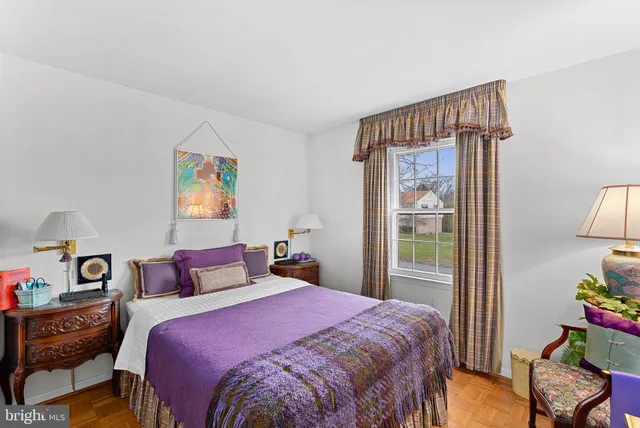 $1,300,000 | 8527 Pappas Way, Annandale, VA 22003